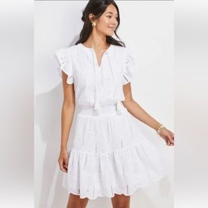 Vineyard Vines White Eyelet Smocked Waist Dress (Medium)